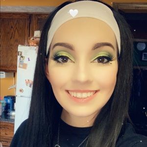 Meet your Posher, Whitney